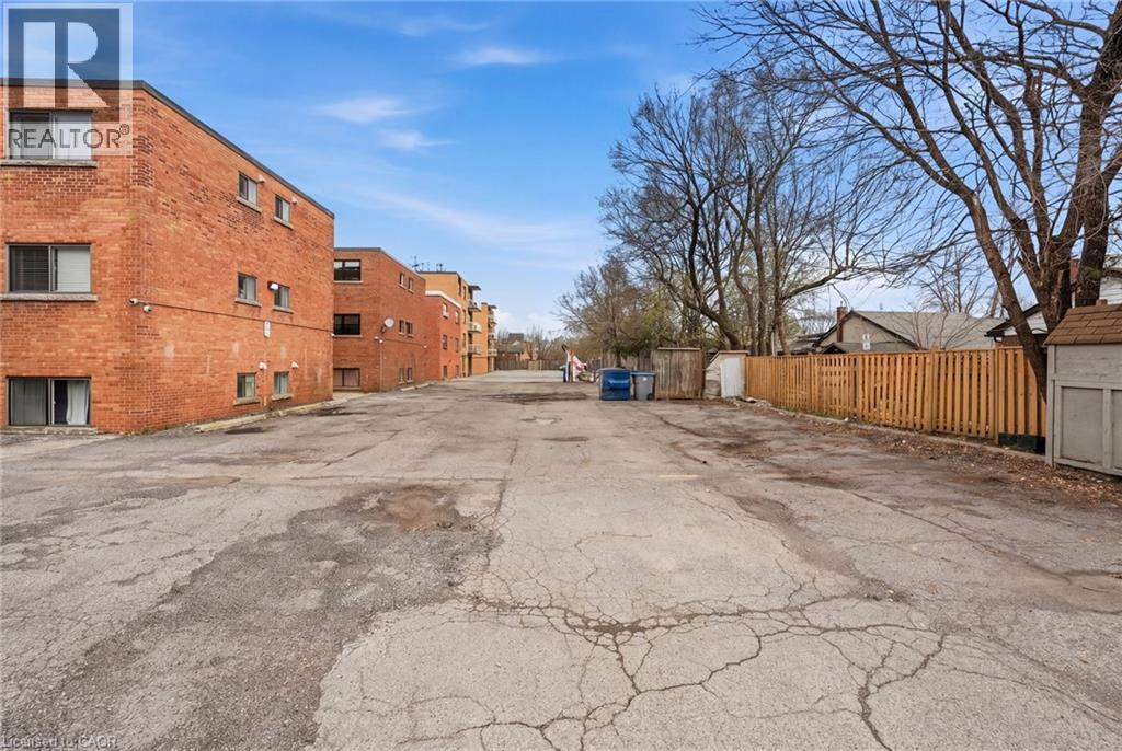 1254 FENNELL Avenue E - 45