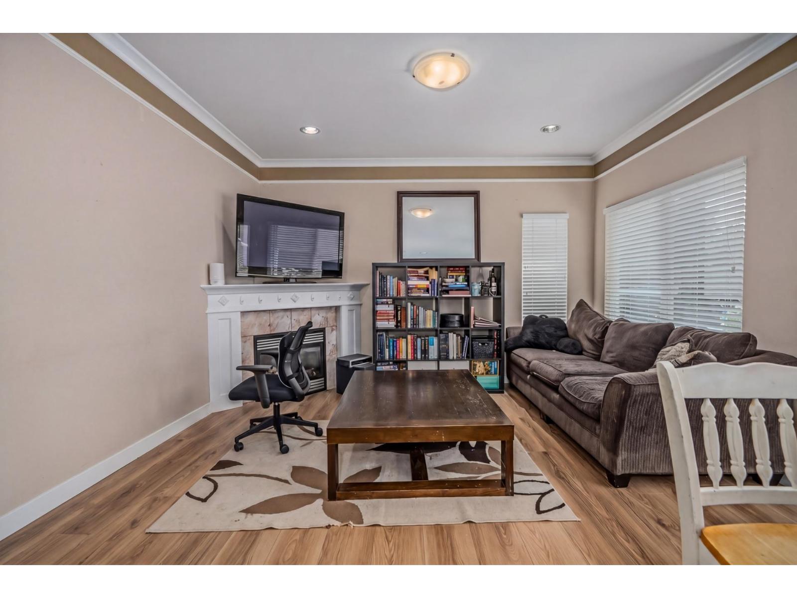 8390 HARRIS STREET — photo 15