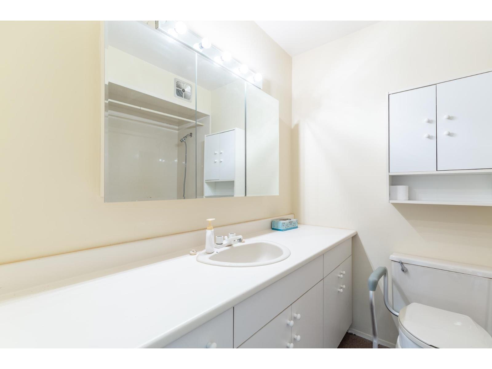 1 Bed, 1 Bath Apartment for Sale in Surrey – 321 17707 57A AVENUE, Surrey – MLS# R3113412 - Image 22