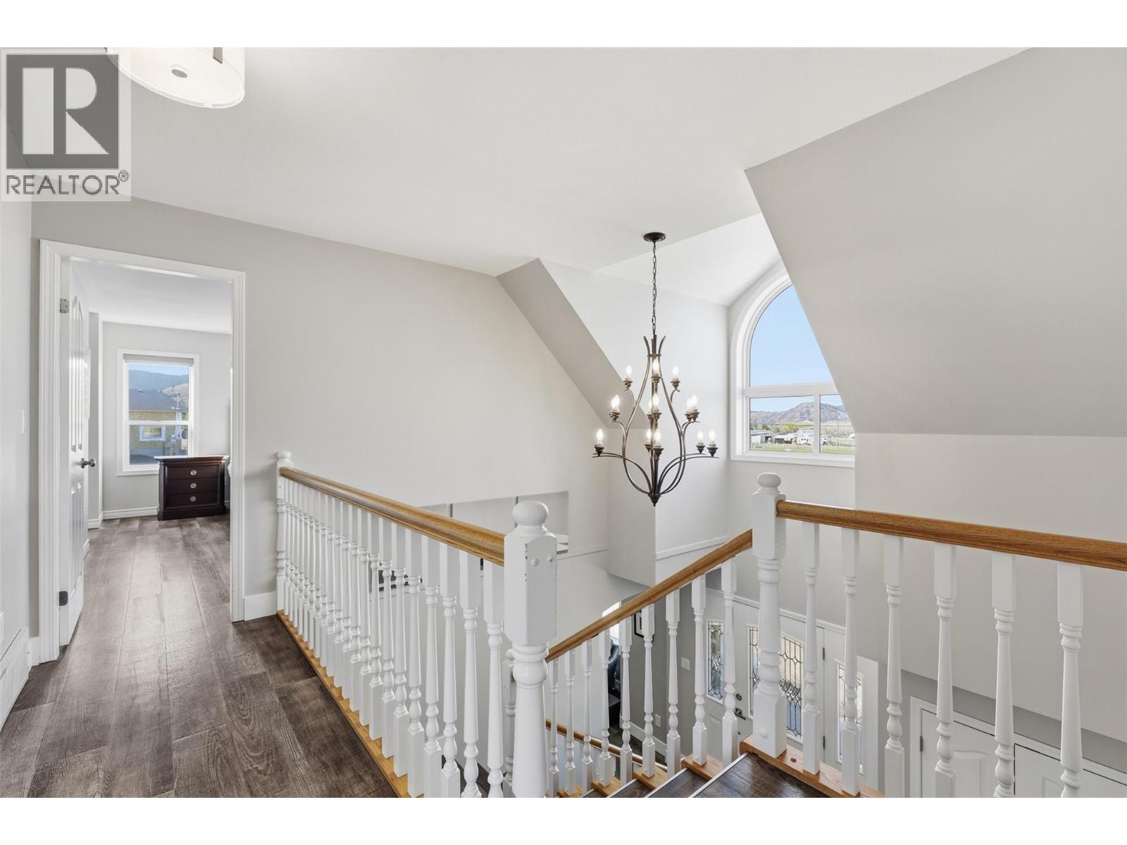 7877 BARNHARTVALE Road - 32