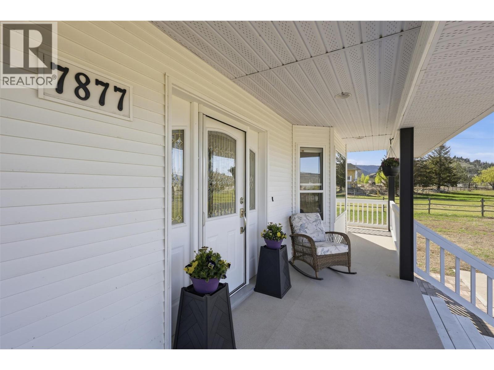 7877 BARNHARTVALE Road - 3