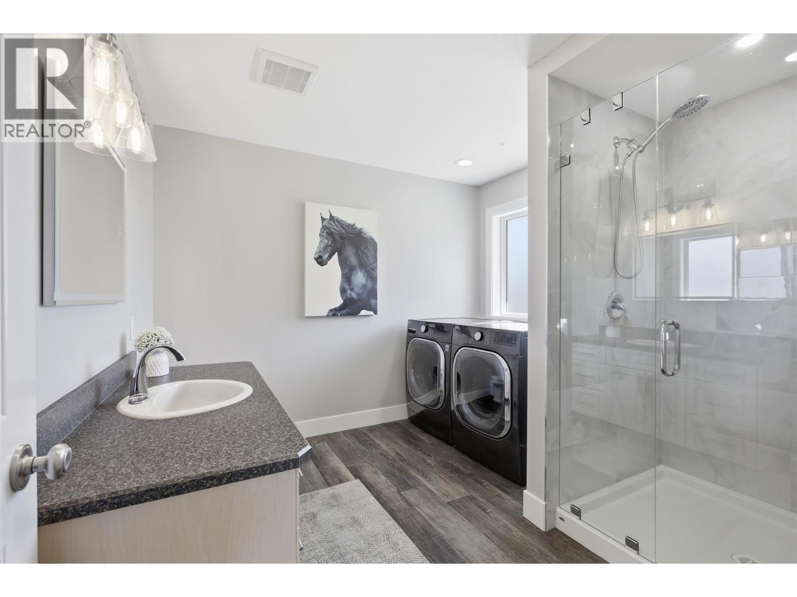 7877 BARNHARTVALE Road - 37