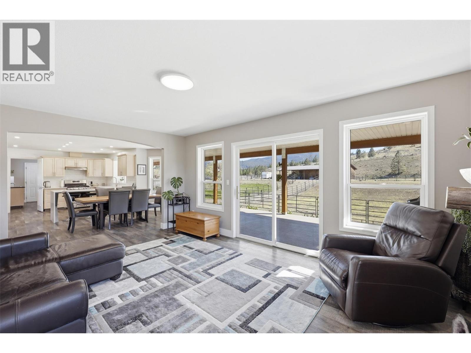 7877 BARNHARTVALE Road, Kamloops