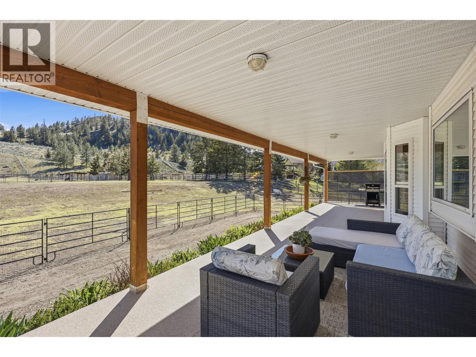 7877 BARNHARTVALE Road - 60