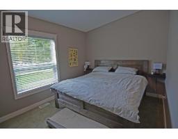 6142 Highway 3a Highway, Nelson, BC V1L6P5 Photo 13
