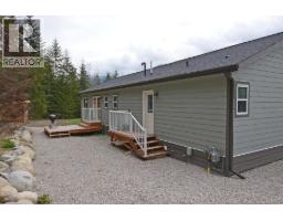 6142 Highway 3a Highway, Nelson, BC V1L6P5 Photo 21