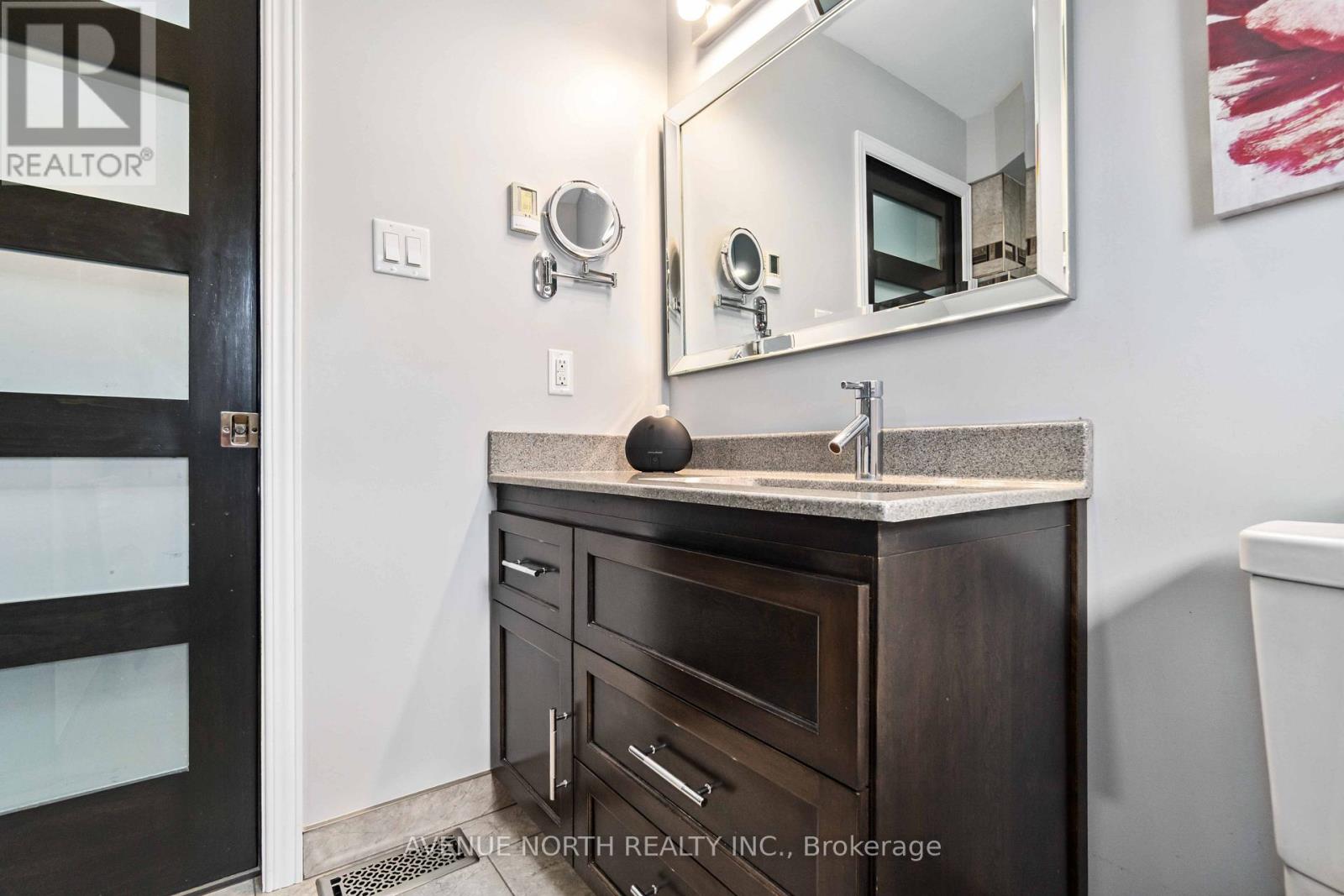 2238 SIMMS STREET - 26