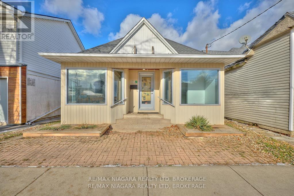 105A WELLAND AVENUE - 22
