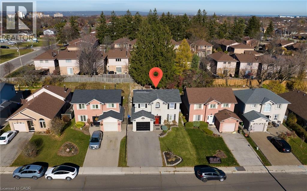 46 NOVOCO Drive, Hamilton, Ontario, L9C7E8 — Photo 2