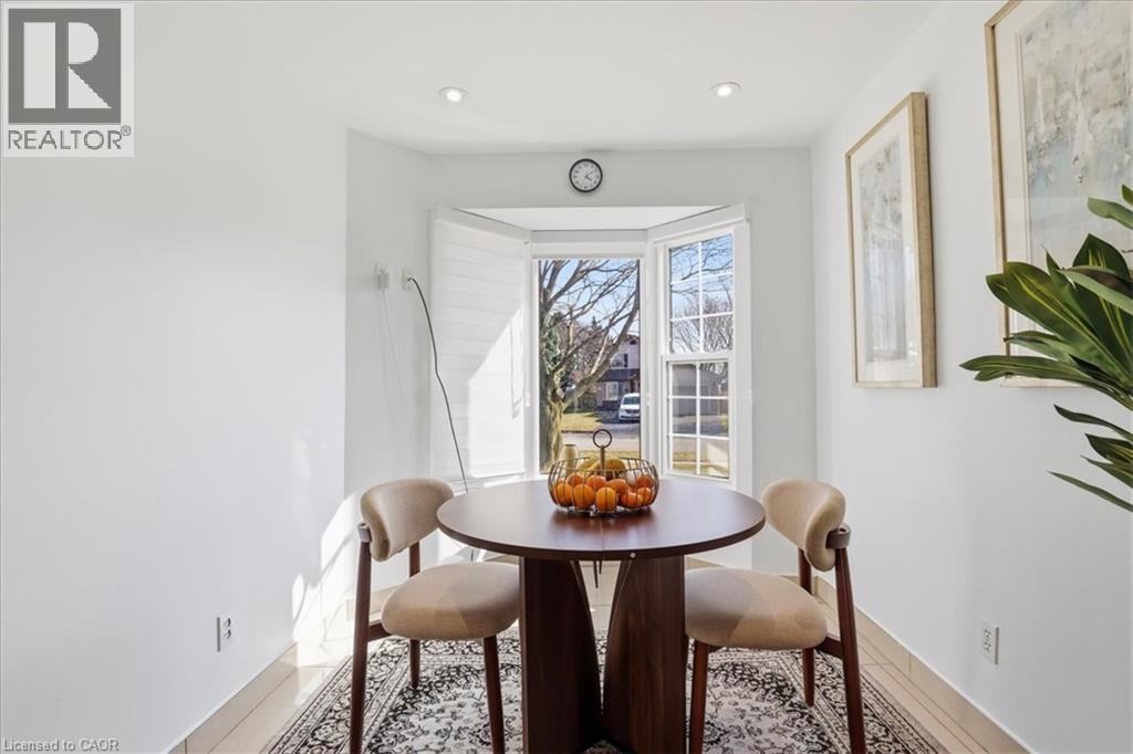 9 HOLM Street - 6
