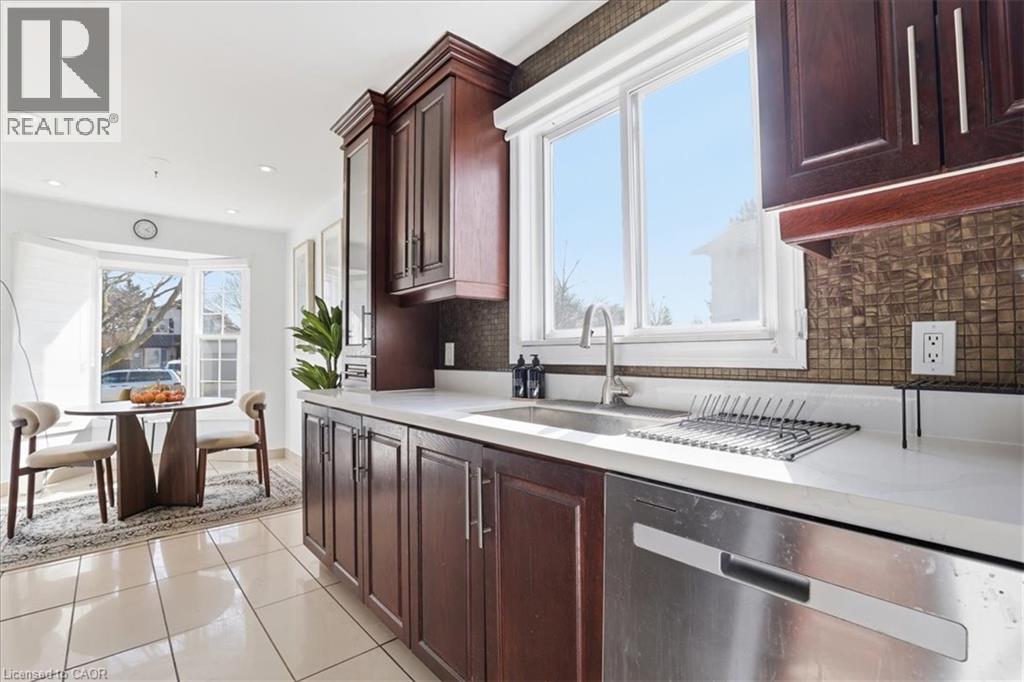 9 HOLM Street - 7
