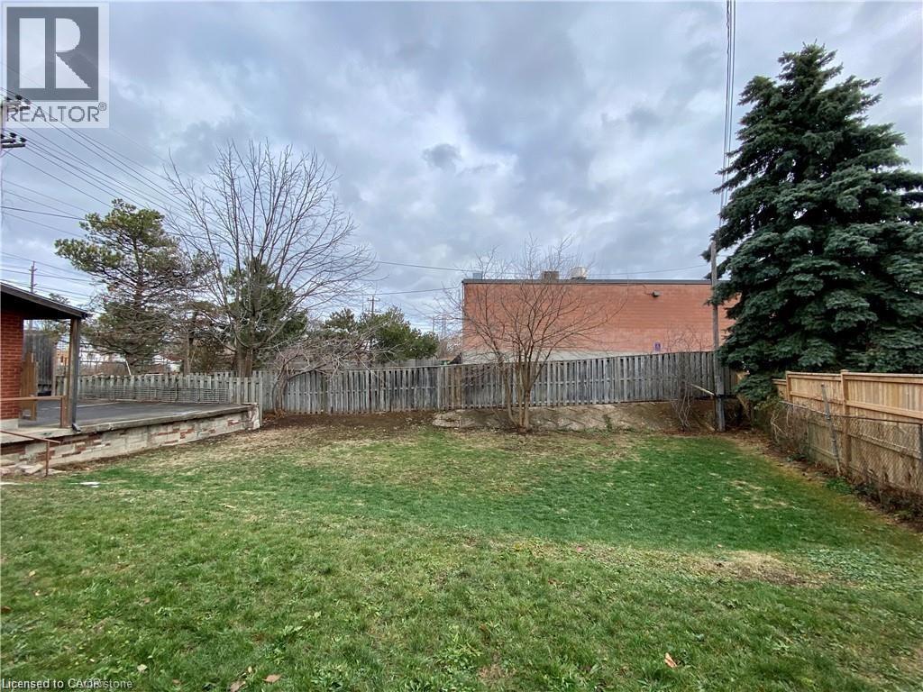 34 BURN Place Unit# 5, Kitchener, Ontario, N2M1Y9 — Photo 32
