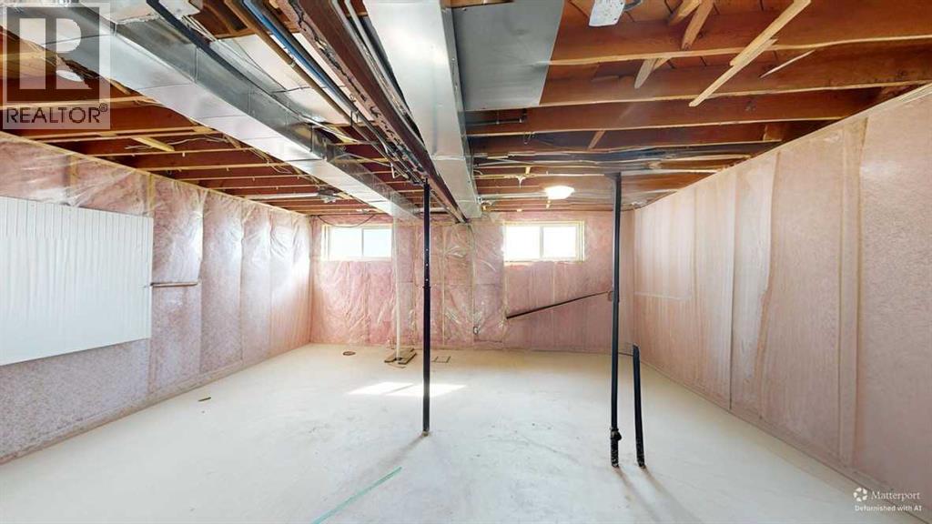 Basement de-furnished