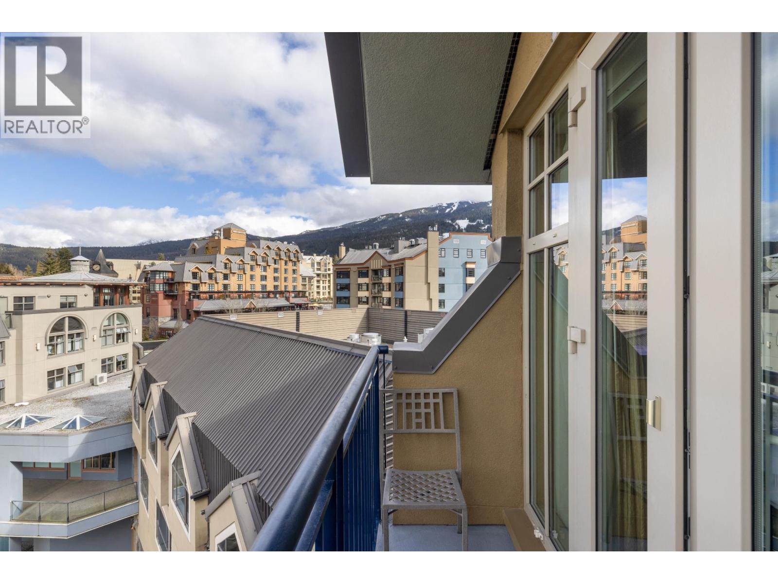 613 4050 WHISTLER WAY — photo 16
