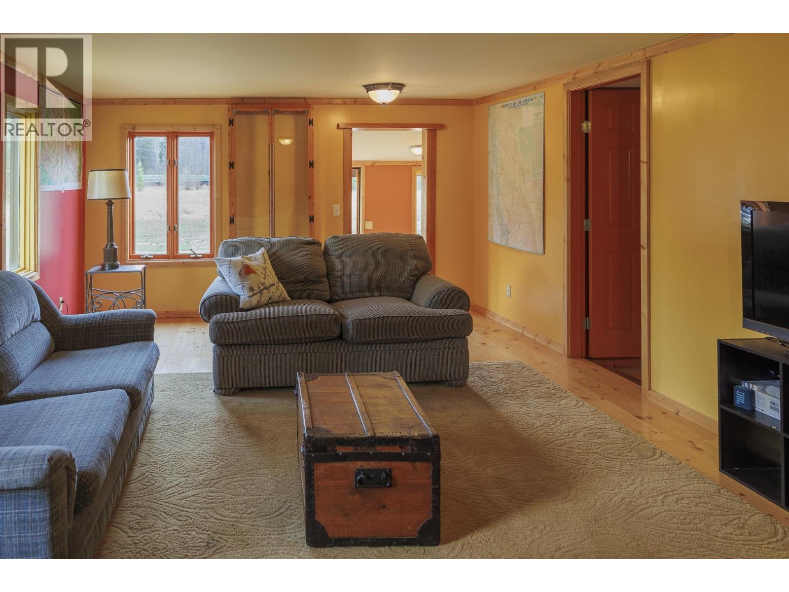 3563 HINKELMAN ROAD, McBride