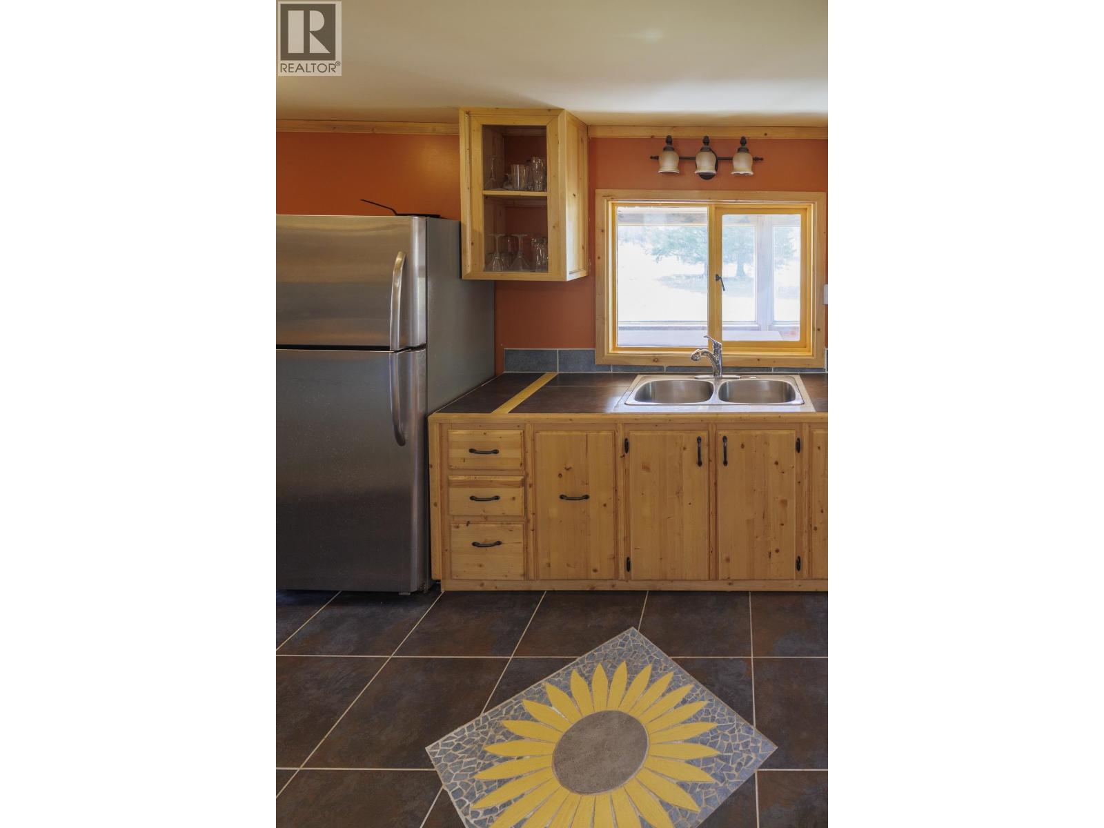 3563 HINKELMAN ROAD, McBride
