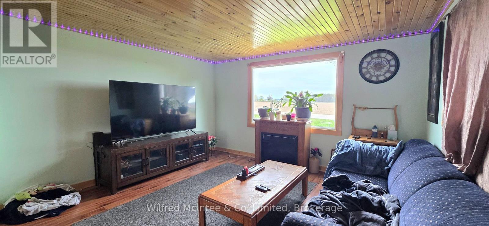 10 QUEBEC ROAD - photo 4