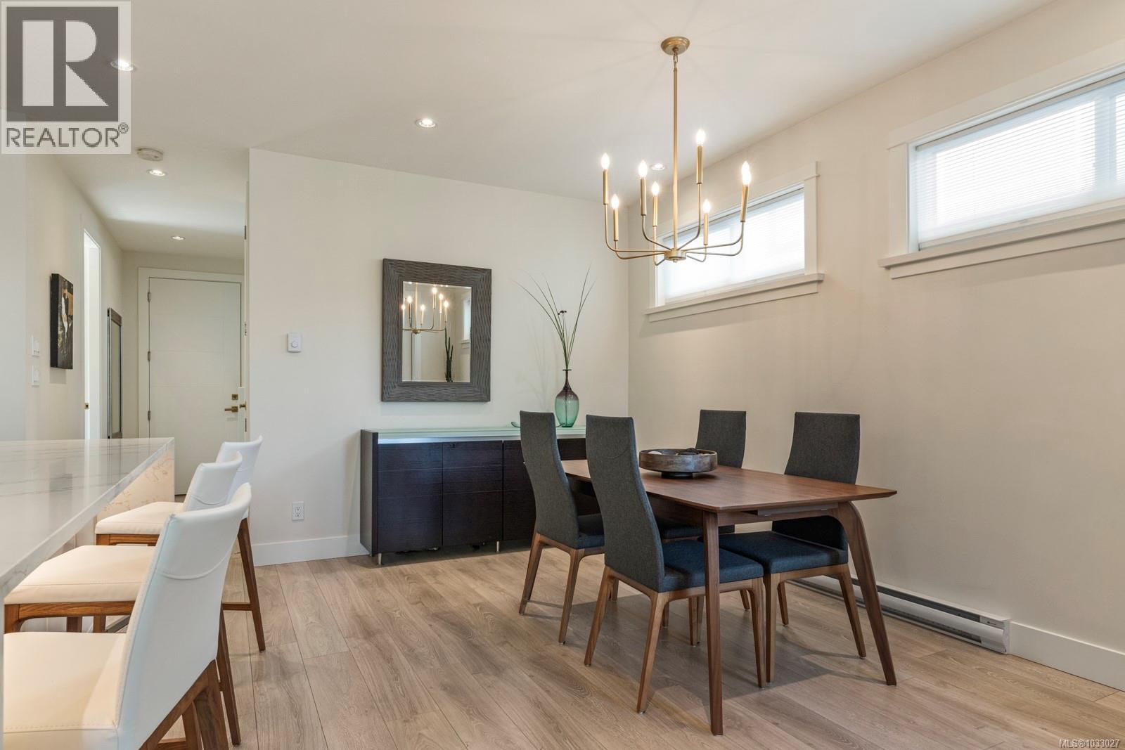 1158 Craigflower Rd - 21