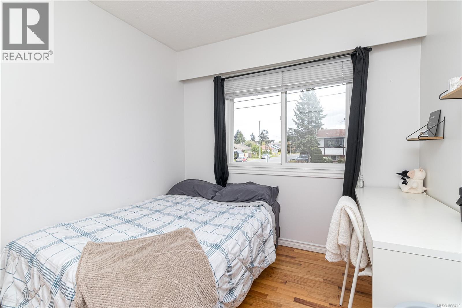 10328 Bowerbank Rd - 32