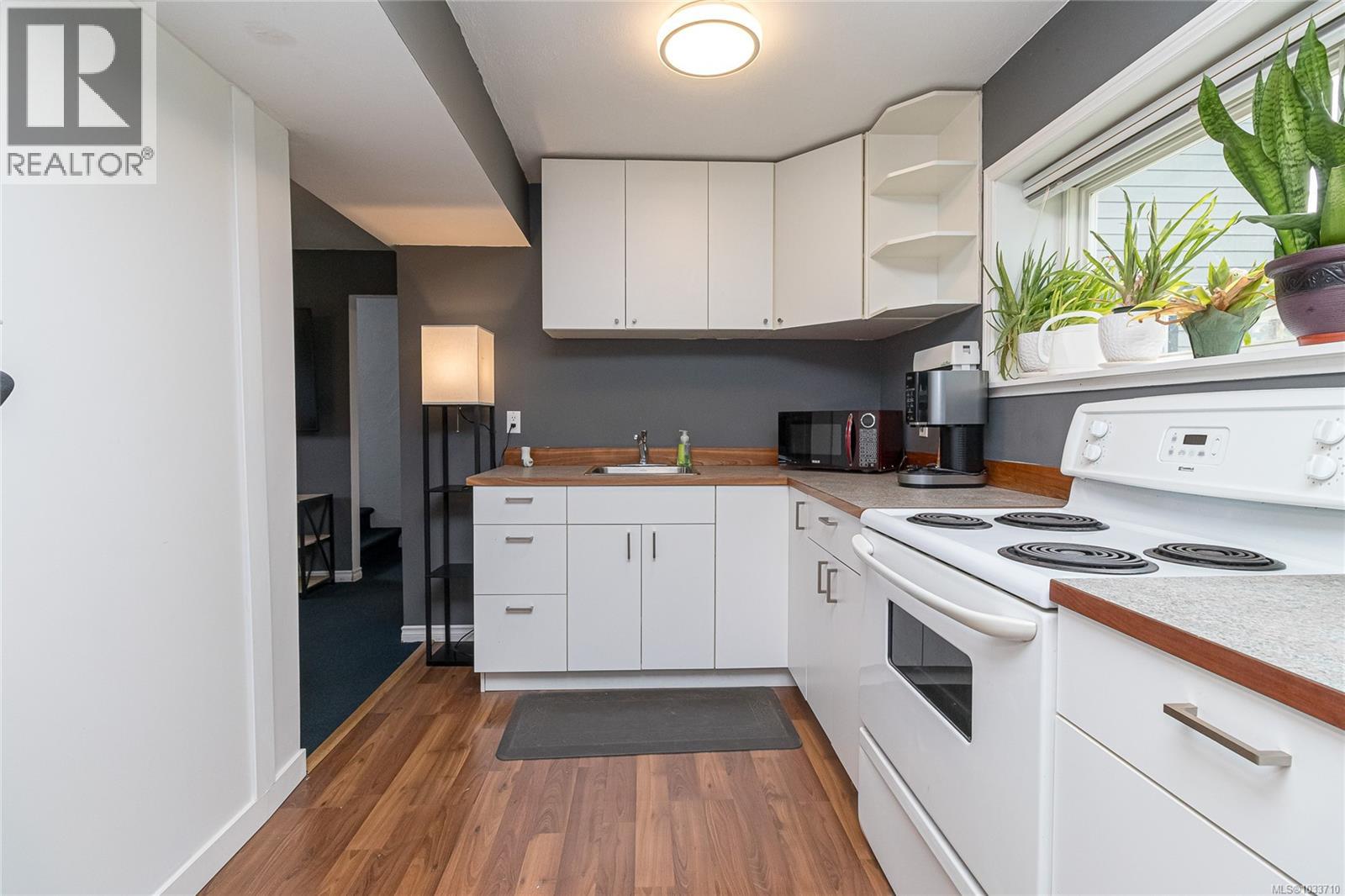 10328 Bowerbank Rd - 40