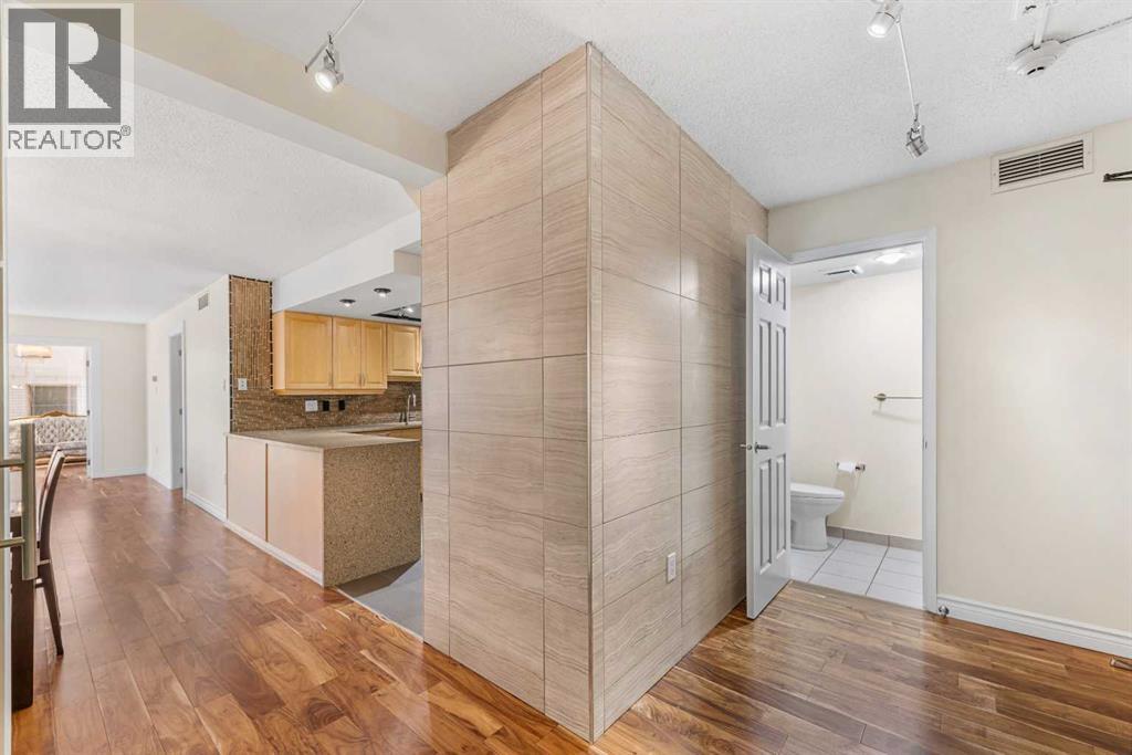 #604 1100 8 Avenue SW - 5