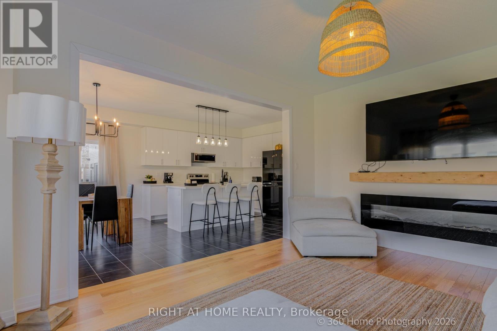 1302 BRODERICK STREET - 10