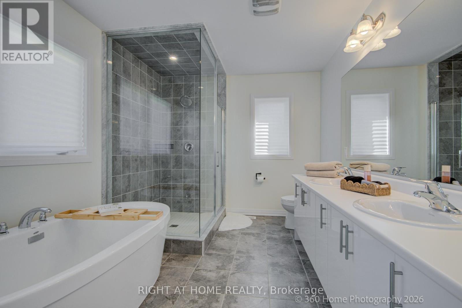 1302 BRODERICK STREET - 19