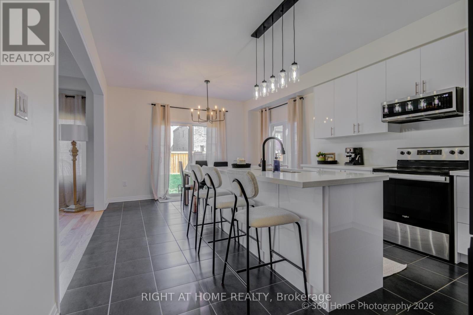 1302 BRODERICK STREET - 3