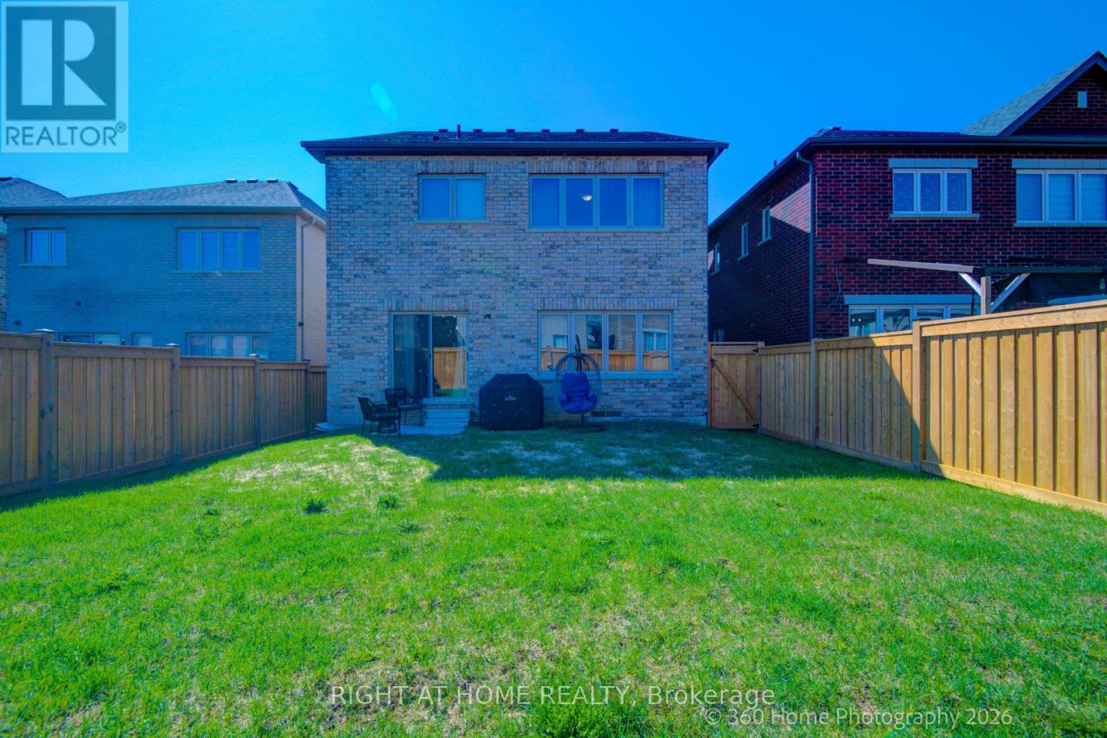 1302 BRODERICK STREET - 31