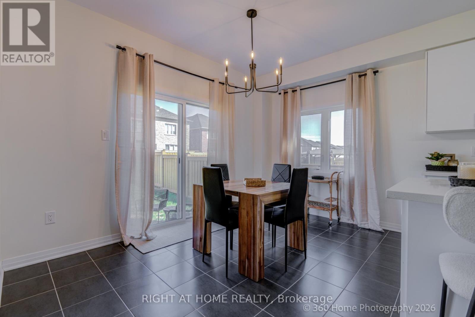 1302 BRODERICK STREET - 4