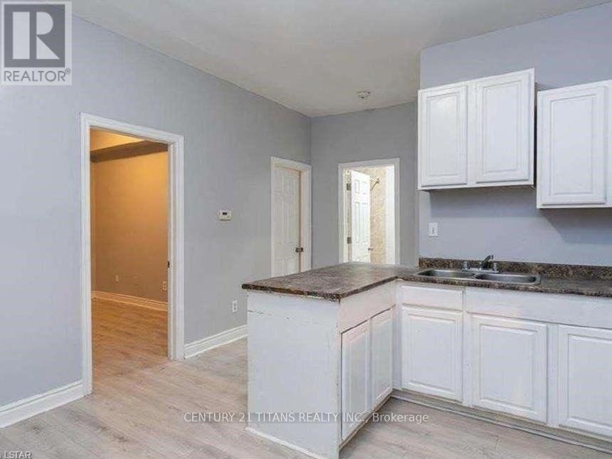 757 KING STREET, London East (East L), Ontario, N5W2X5 — Photo 3