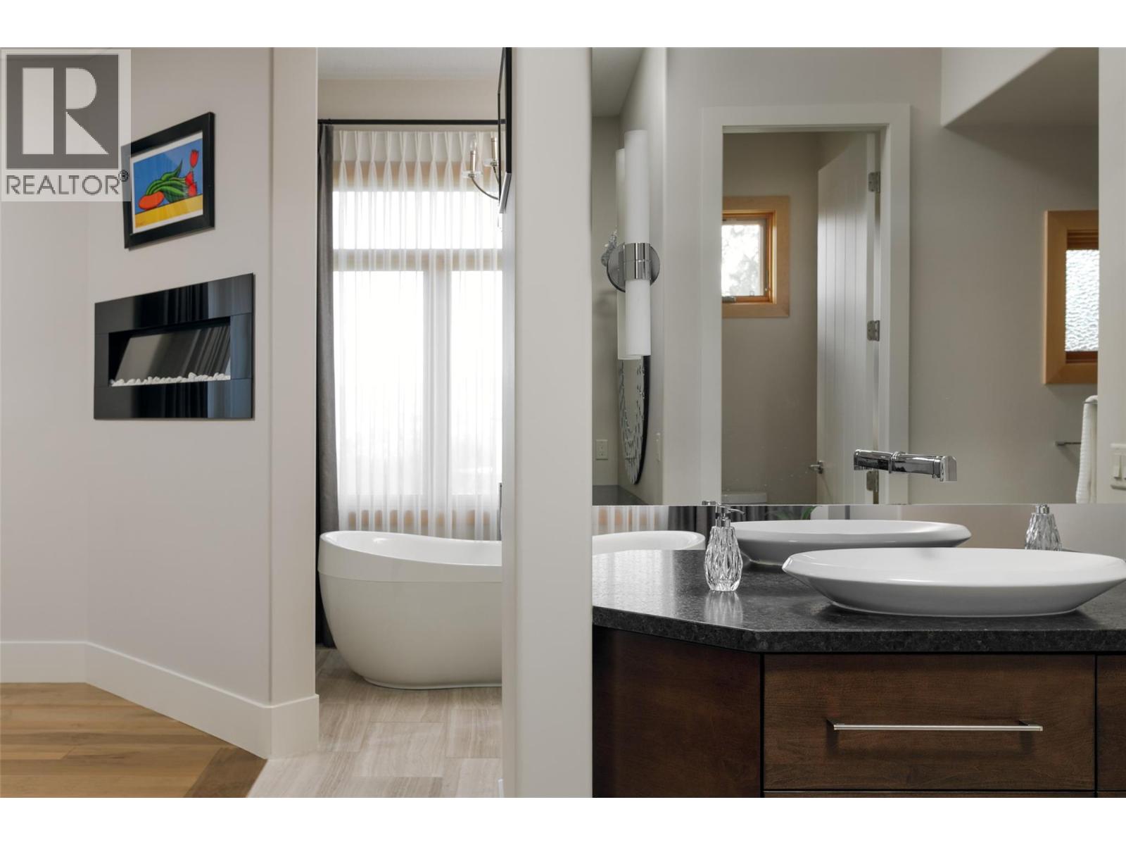 4326- 4330 Bedford Lane, Kelowna