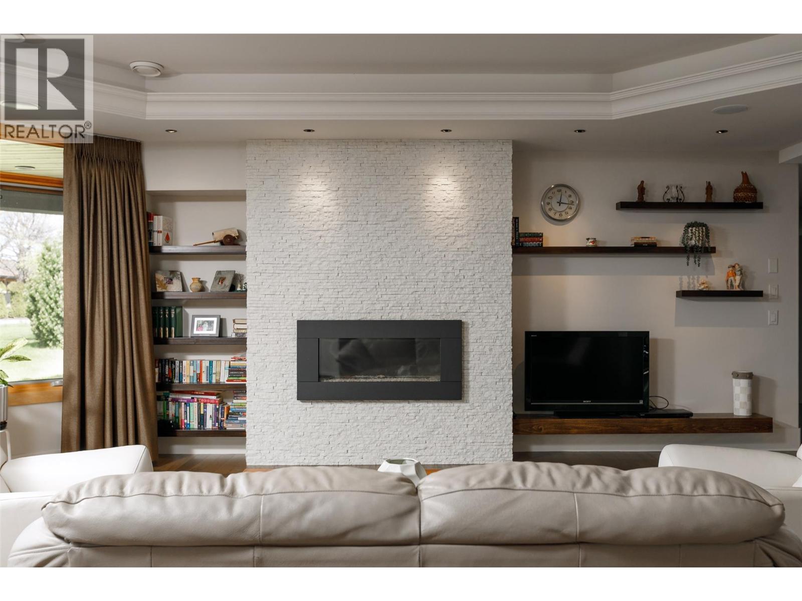 4326- 4330 Bedford Lane, Kelowna