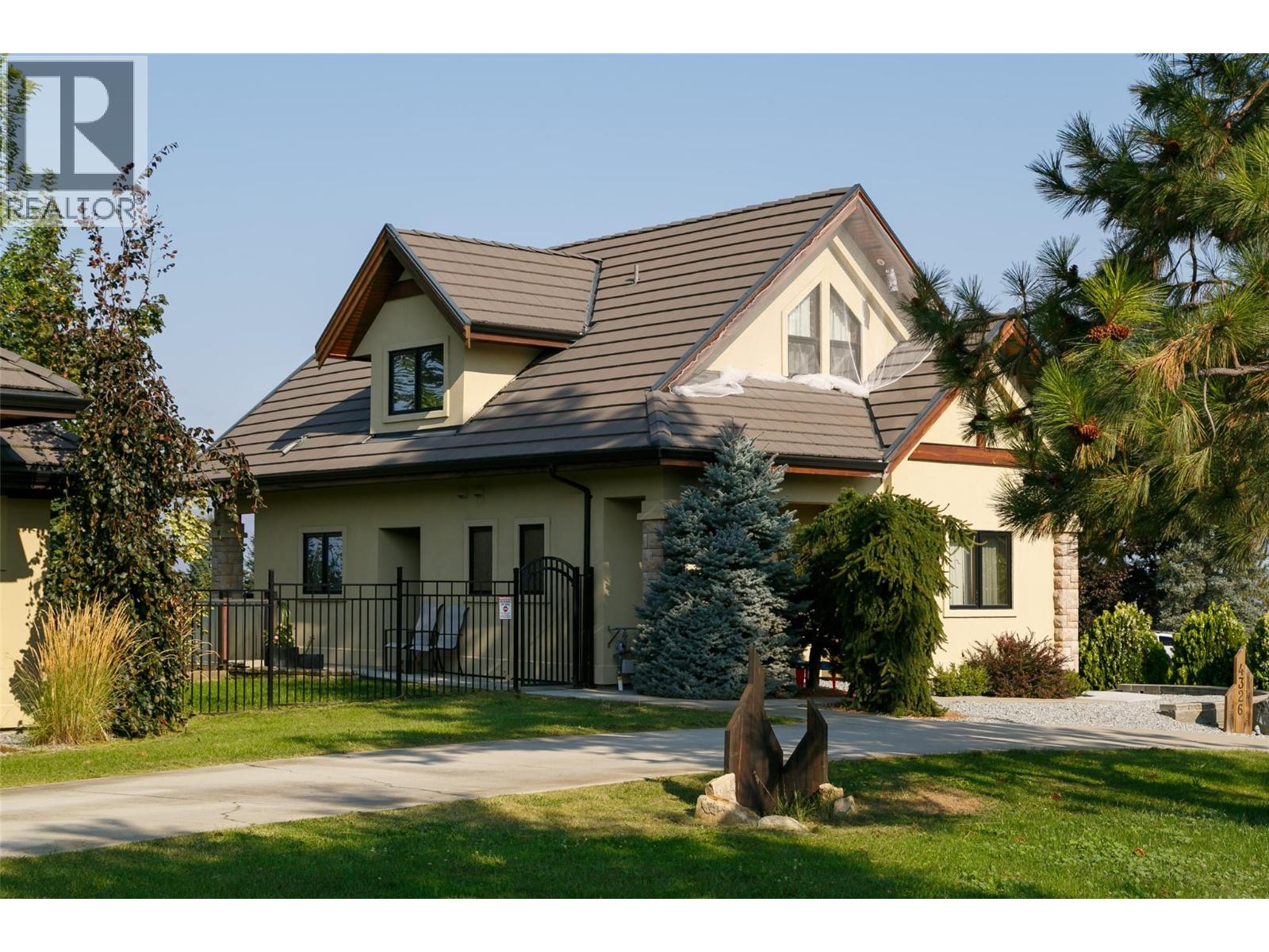 4326- 4330 Bedford Lane, Kelowna