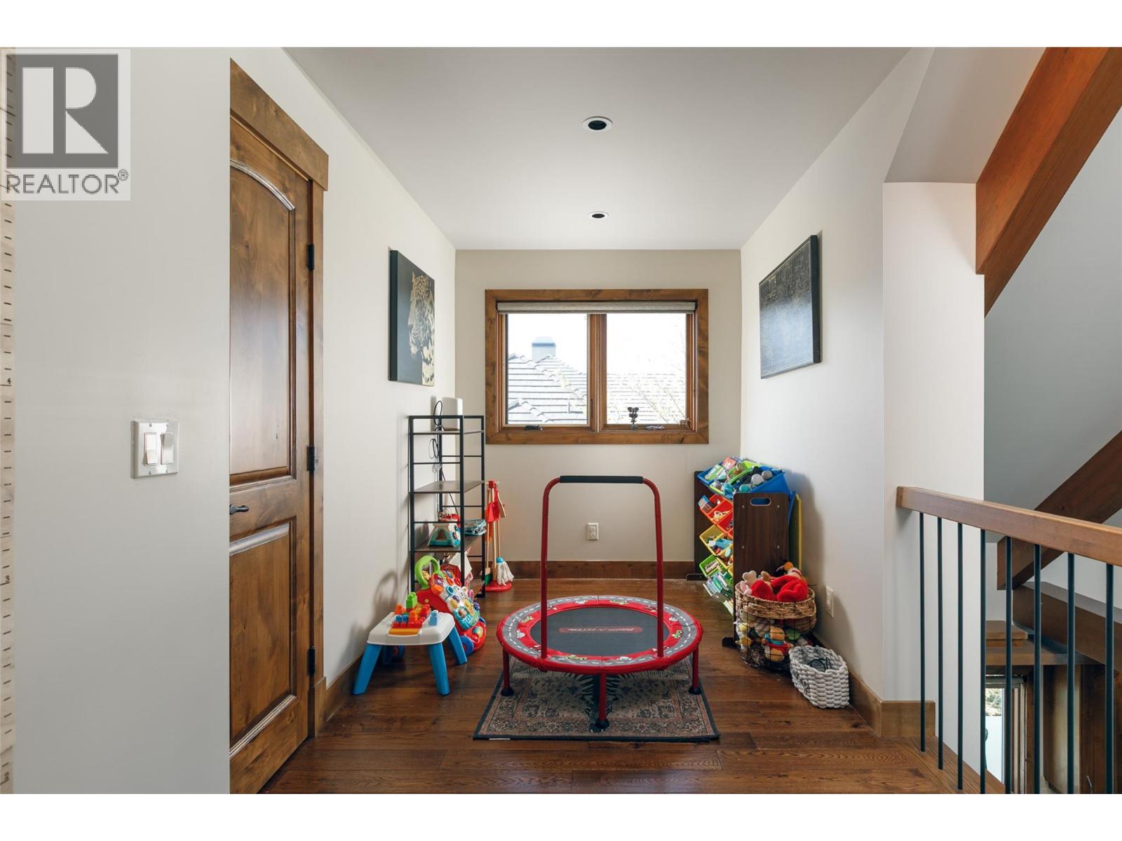 4326- 4330 Bedford Lane - 70