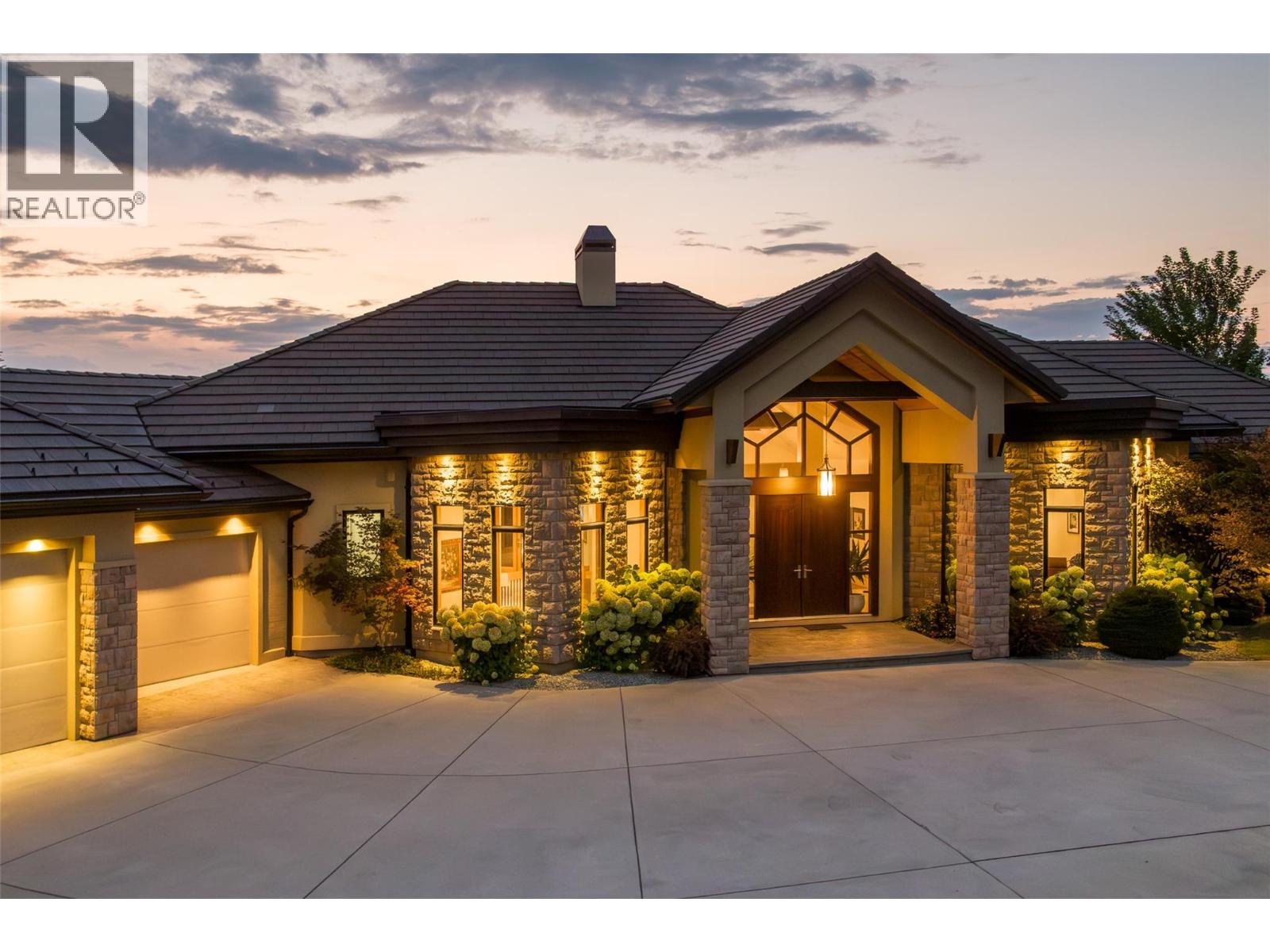 4326- 4330 Bedford Lane, Kelowna