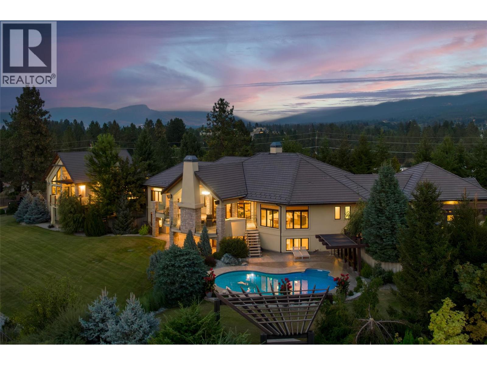 4326- 4330 Bedford Lane, Kelowna