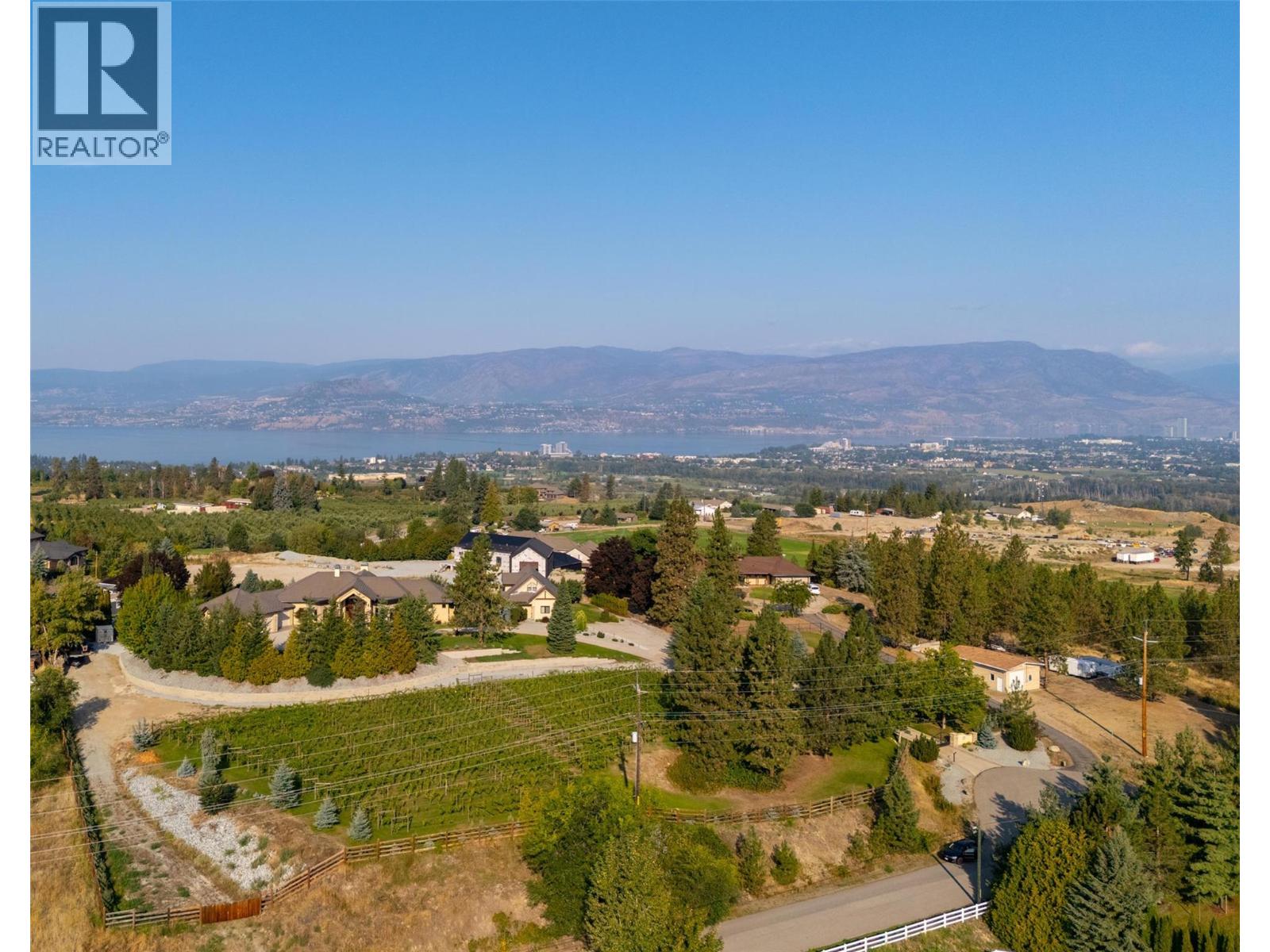 4326- 4330 Bedford Lane, Kelowna