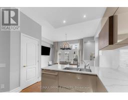 13 - 260 Russell Hill Road, Toronto, ON M4V2T2 Photo 13