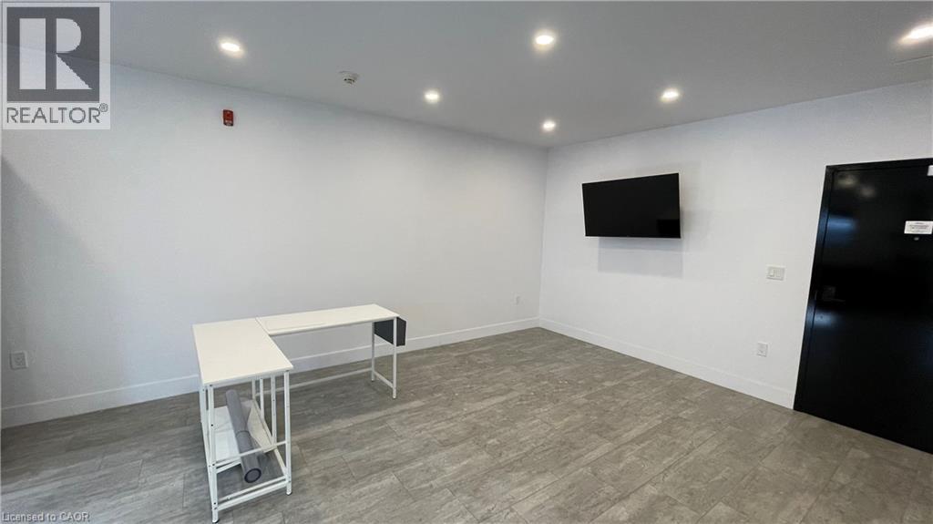 284 JAMES Street N Unit# 3, Hamilton, Ontario, L8R2L3 — Photo 4
