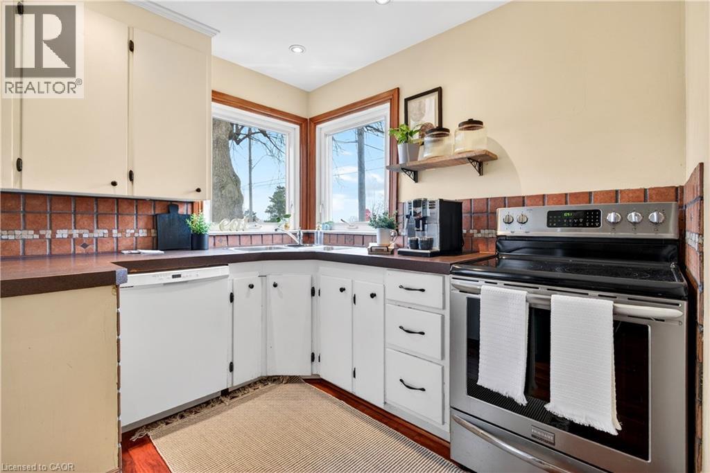 380 EAST 37TH Street, Hamilton, Ontario, L8V4B8 — Photo 22