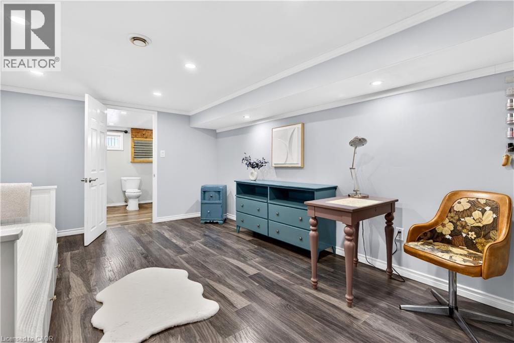 380 EAST 37TH Street, Hamilton, Ontario, L8V4B8 — Photo 45