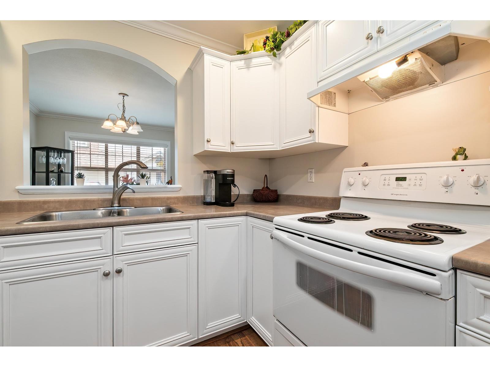 70 6887 SHEFFIELD WAY, Sardis East Vedder, Sardis