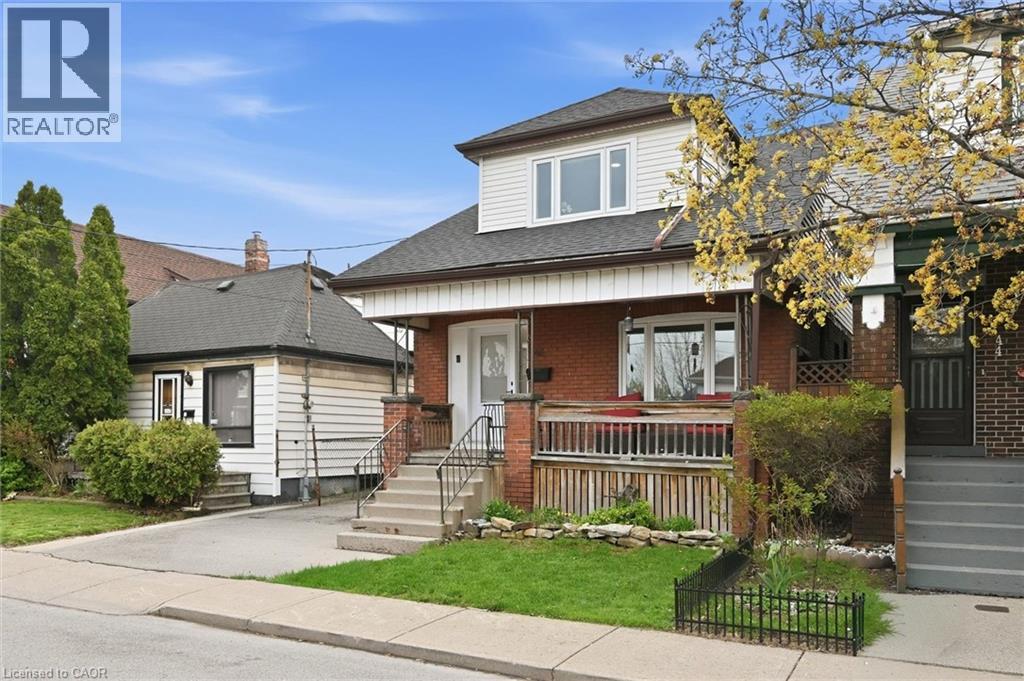 46 MAYFLOWER Avenue - 2