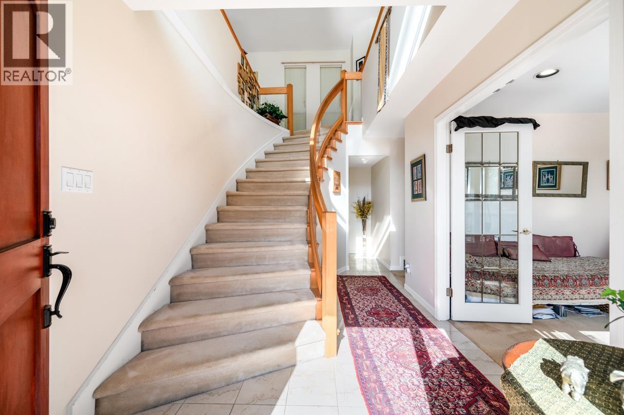 4815 HEADLAND CLOSE, West Vancouver