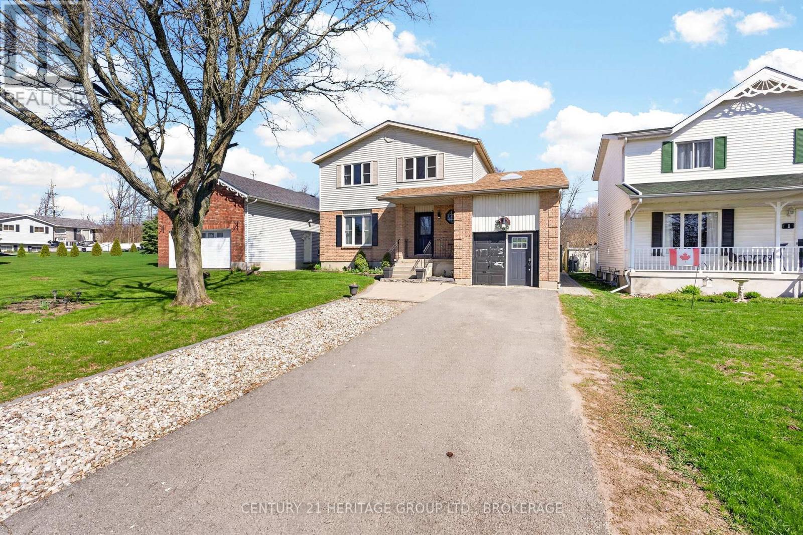 3 KEATES PLACE - 2
