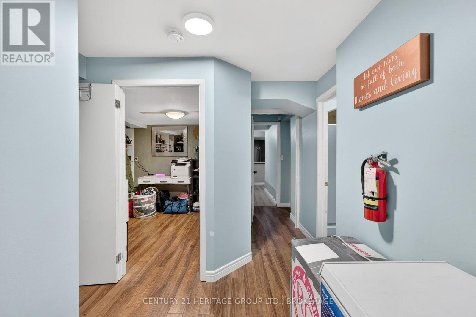 3 KEATES PLACE - 30