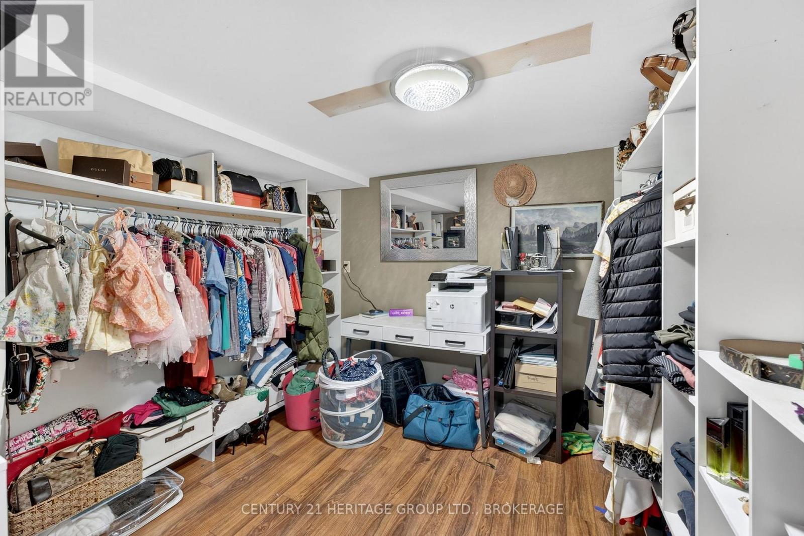 3 KEATES PLACE - 35