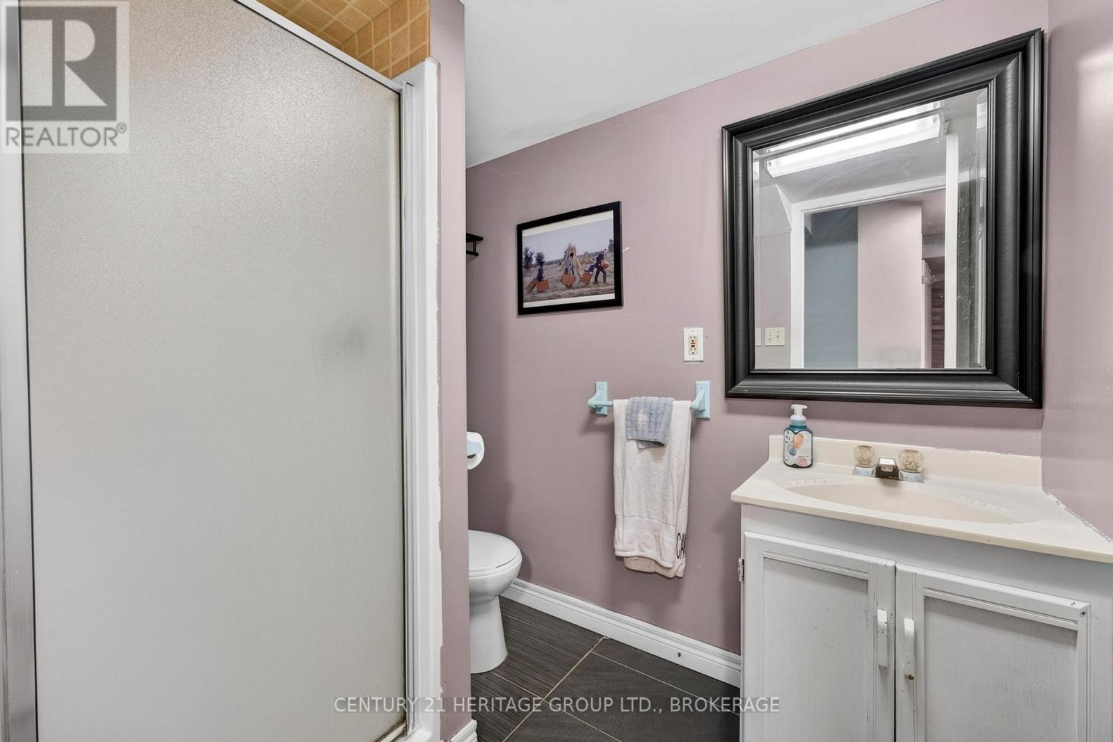 3 KEATES PLACE - 36