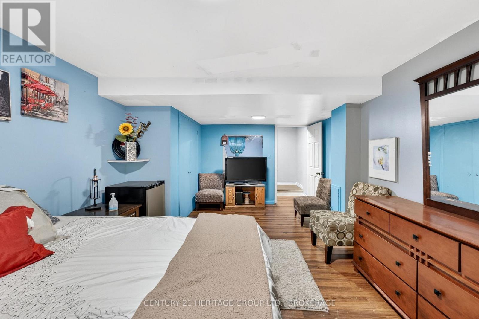 3 KEATES PLACE - 41